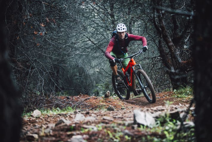   On winding terrain, the Jam² C impresses with its playful character.