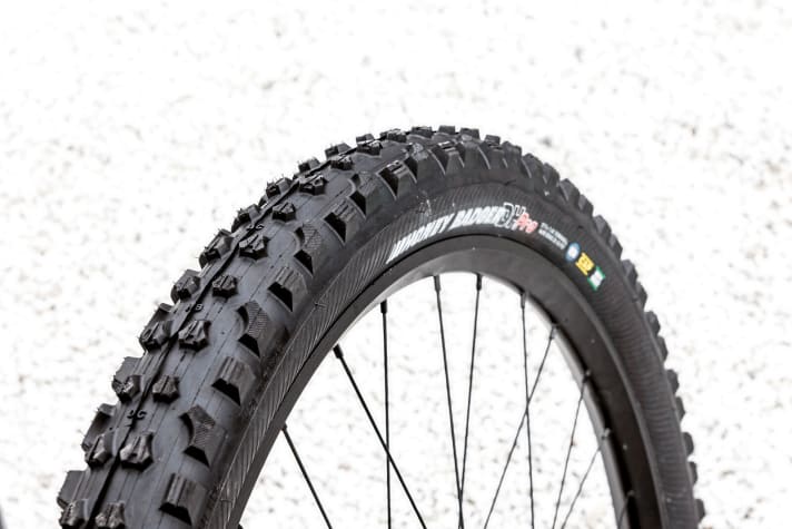   Kenda Honey Badger DH Pro 27.5 x 2.4"