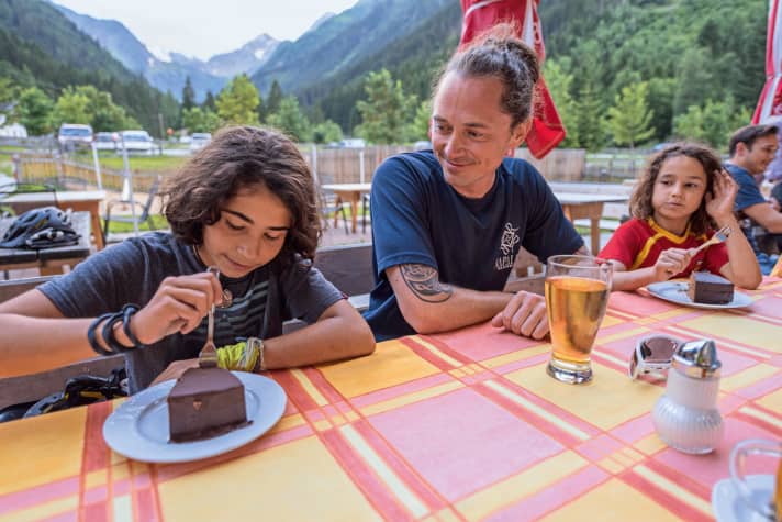 You also burn off energy when e-biking - cake quickly replenishes your energy stores.