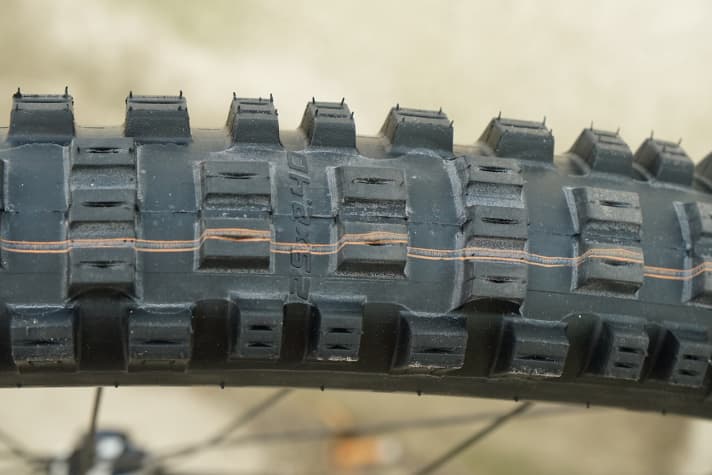   Eddy Current Front: Das Profil hat keine Laufrichtung und setzt auf viel Gummi.