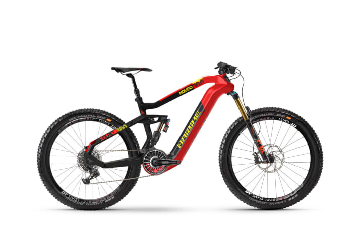   Market leader Haibike is relying on the extremely powerful TQ motor in combination with a 630 Wh battery for all of its top models in 2019. Despite the carbon chassis, the total weight should be over 25 kilos.