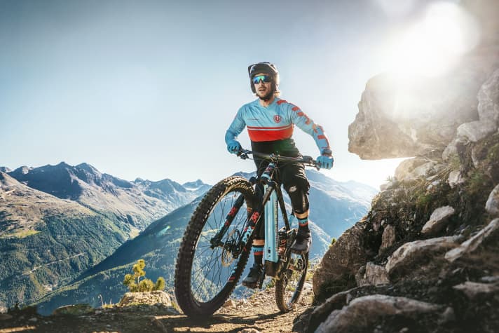   Mondraker hat das Level geschaffen, um jedes Gelände zu meistern und alle alpinen Herausforderungen genießen zu können.