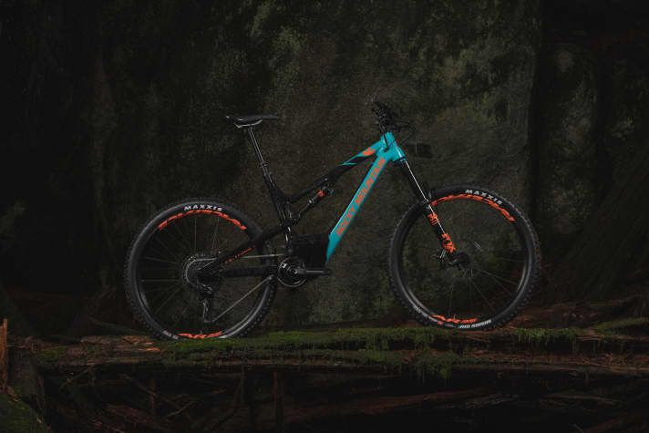   The Altitude Alloy 70 costs 6000 euros and comes with Fox suspension.