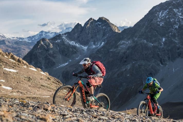   Klettert gut, nur die langen Kurbeln stören im technischen Gelände bergauf.