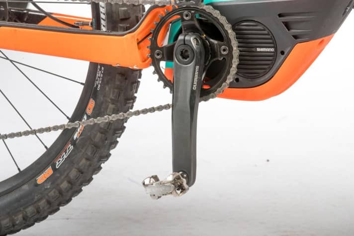   Kurbelaufsetzer im Singletrail trübten den Fahrspaß, die 175 mm langen Kurbelarme sind zu lang.