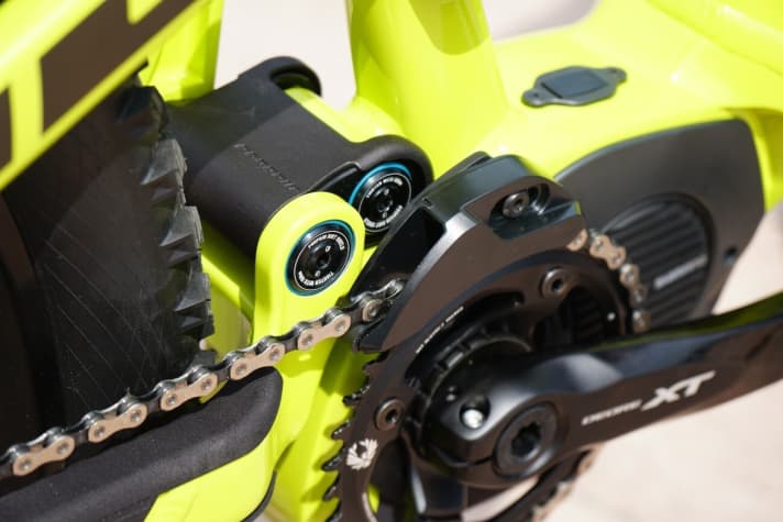   There is also a plastic guard on the lower swingarm to keep out dirt and jamming stones.