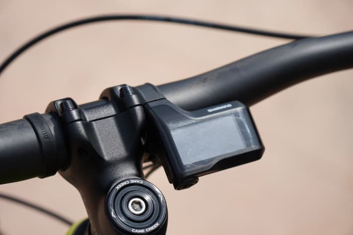   Beim Display setzt Propain ausschließlich auf die Farb-Variante der E8000-Reihe von Shimano.