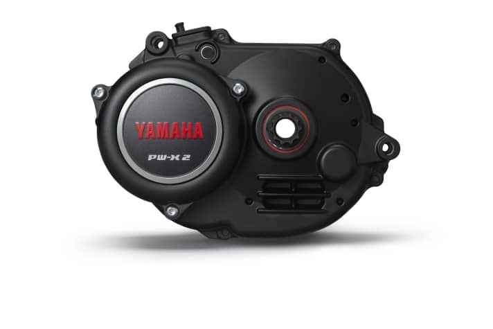   Der PW-X2 ist das neue Flaggschiff von Yamaha. Das Aggregat ist für 2020 kleiner, leichter und soll feinfühliger ansprechen.