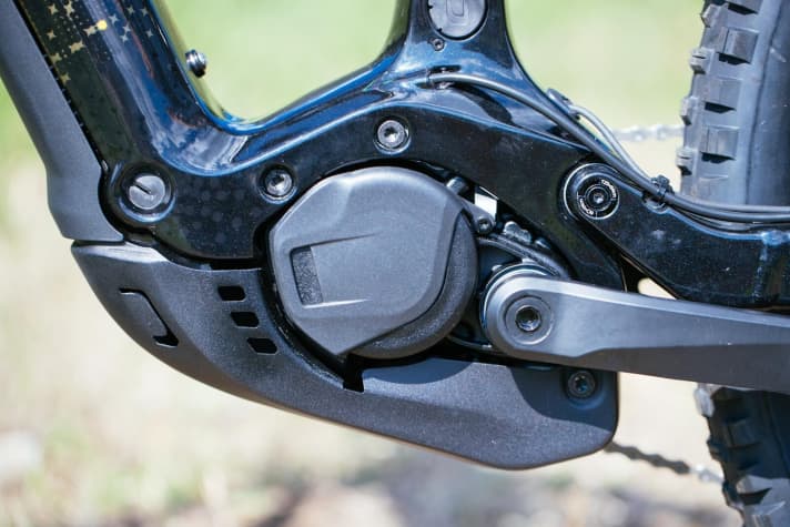   Bosch's Performance CX motor is positioned low in the frame and is protected by aluminium plates.