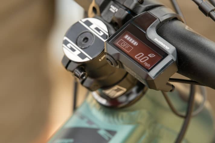   Small but powerful: The Shimano SC-E7000 display provides all the important information.