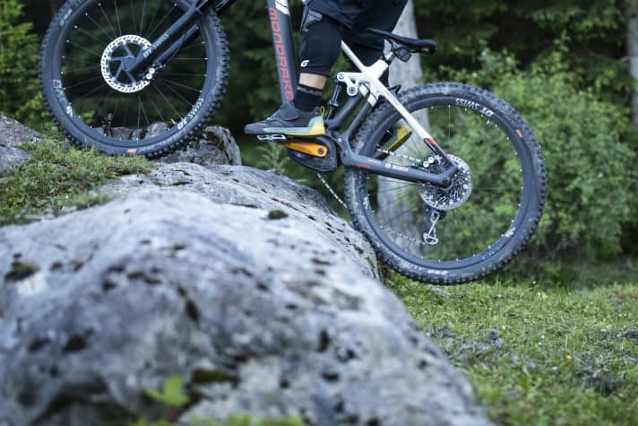   Revolutionary: The deliberate overrun (Extended Boost) still pushes even without pedalling and helps to master tricky passages without padal contact.