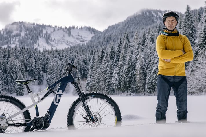 Guido Tschugg and his new tool: the Husqvarna MC.