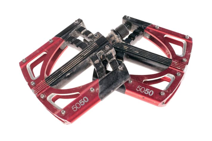   Crankbrothers 5050-3 pedals in the FREERIDE hardcore test