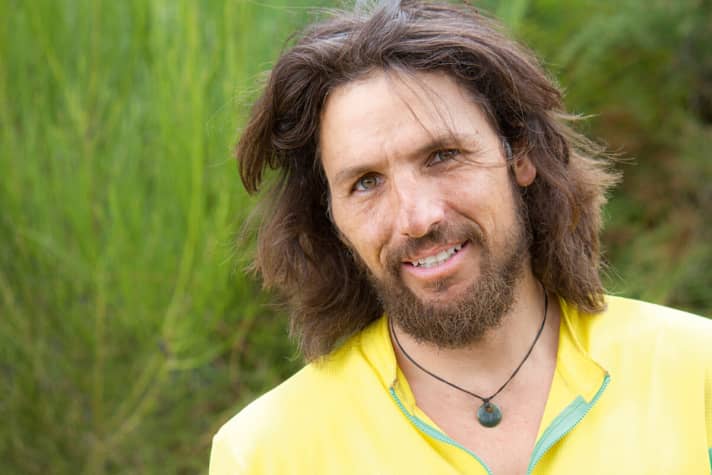   Andreas Prielmaier (Abenteuer-Freerider): "Der Mix begeistert: Oben Natur­trail mit Flow und Hawaii-Feeling, unten Action!" 