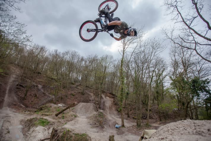   ROSE Bikes – Freeride Team 2017: Antoine Bizet