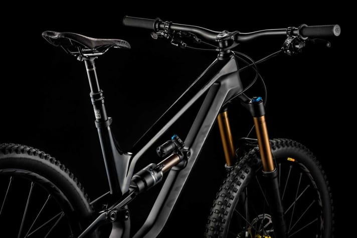   There is no official approval for a double bridge fork on the new Torque. But only because of the missing stops on the frame. In terms of load capacity, this should not be a problem, says the manufacturer.     