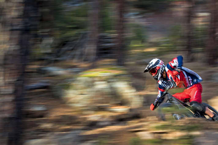   Faster on the road thanks to ShockWiz? The system can really help to improve the suspension. But the little black box is not as simple as we initially thought.