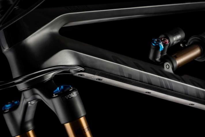   The built-in cable channel is designed to help with cable routing and still look casual. Bingo!