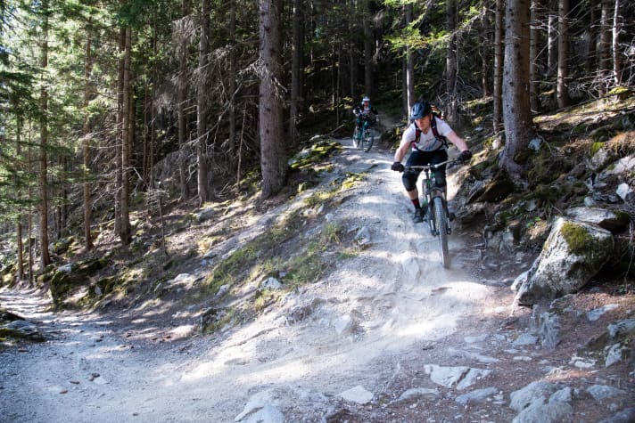   Towards Poschiavo, the trails are mostly flowing and not too demanding. Also worth a recommendation for families.