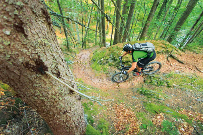   Optical illusion: the path from the border triangle down to Ratece is steeper than it appears in this picture.