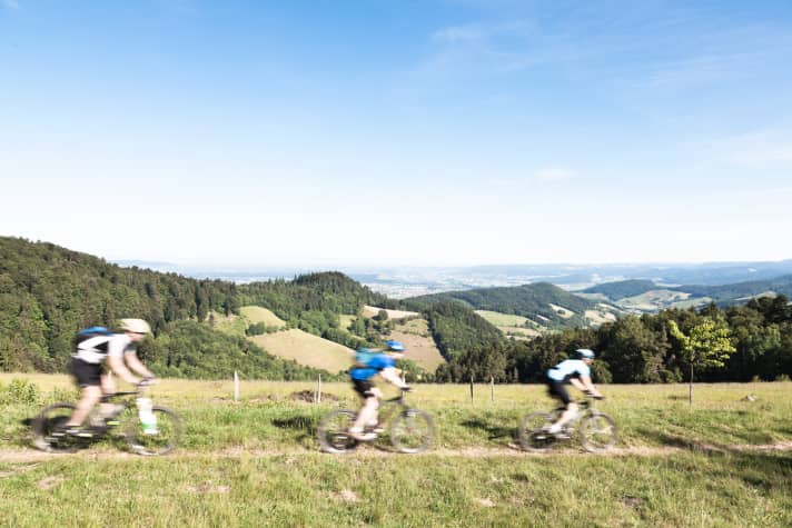   The Kandelhöhenweg promises four hours of fun on a mountain bike.