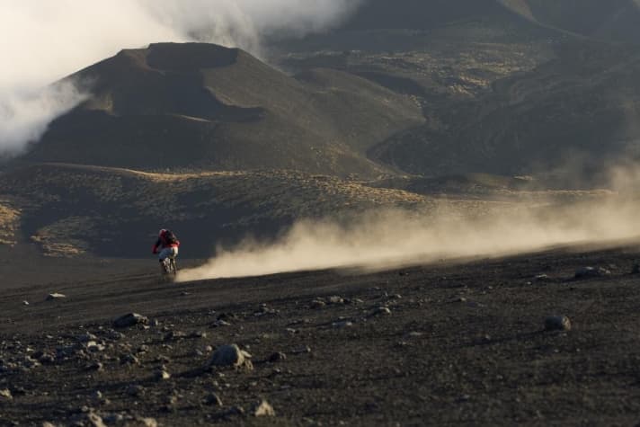   Gas, gas, gas!!! Tentative attempts to start off get stuck abruptly in the lava sand in the soft ash fields of Mount Etna.