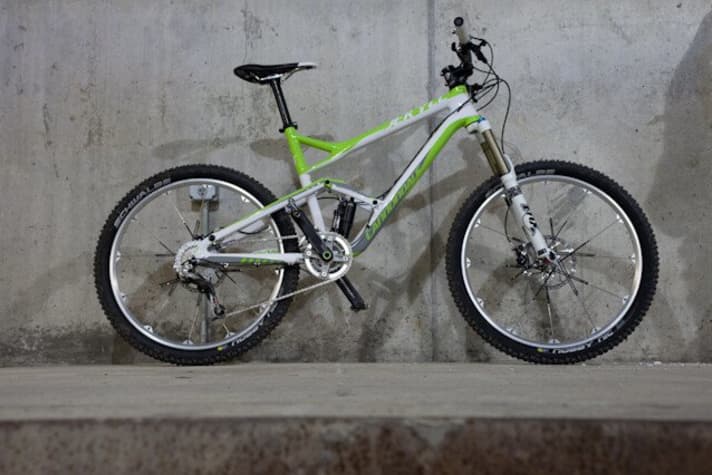   The new Jekyll in carbon fibre.