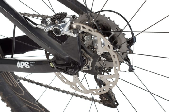   The 141 millimetre suspension travel of the VPP system is fully utilised. The new Fox shock offers a wide range of tuning options.