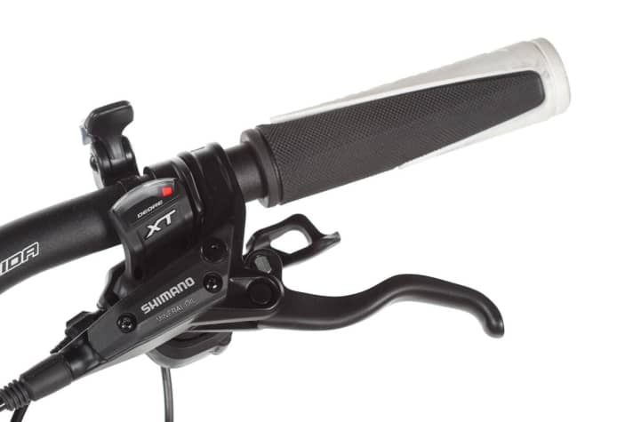   Bulls + Merida - Advantage XT levers: In contrast to SLX and Deore, you can shift down several gears at once using the 2-way release at the rear.