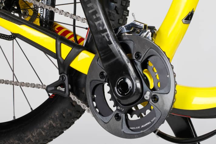   Die Zweifach-Kurbel (38/24) ist nicht für jeden optimal. Sehr gut: Kettenführung und Bashguard.