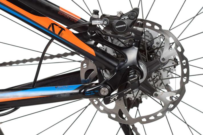   A large 180 mm disc doesn't add much weight and can easily stop even heavy marathon riders.