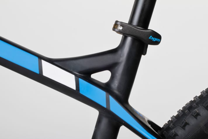   The bridge between the top tube and seat tube makes the frame even stiffer, but reduces comfort.