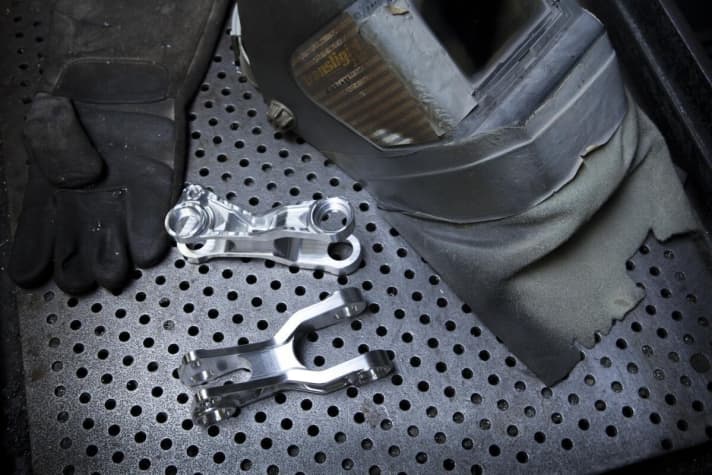 Karlheinz Nicolai is still called the "cult welder" in the press. However, he is now more of a manager. 30 employees build more than 1500 custom frames every year.