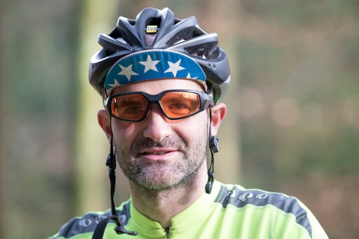   Henri Lesewitz (40): Rides bike since 1989; Weight 81 kg; Height 180 cm; Rider type Always full throttle