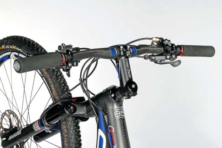   For racing only: Everything on the Corratec is designed for racing: Cockpit, fittings, choice of tyres and forks.