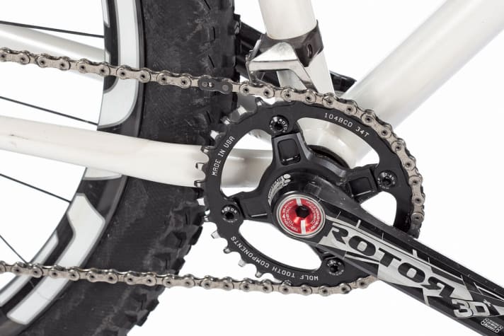   One chainring is enough, at least if it's one from Wolf Tooth. The 1x10 drivetrain on the Crema Cycle is custom made.