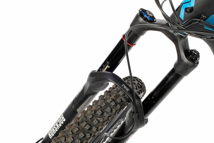   Die neue Rock Shox Pike hat bisher in jedem Test überzeugt, so auch hier beim Radon Slide. In der 160er-Version am Radon ist sie die Referenz an  Performance.