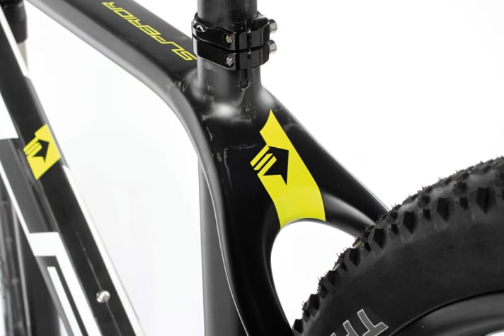   Smooth transitions, unique tube shapes: With the XP 929, Superior shows what great shapes can be realised with carbon.