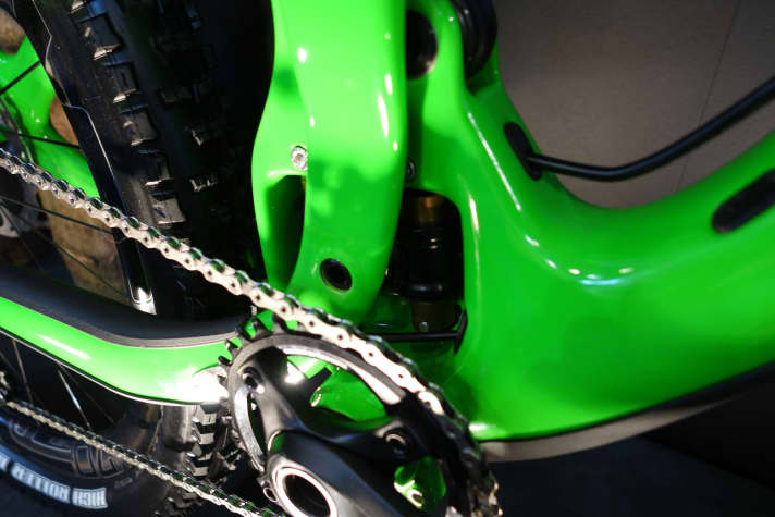   Just like the SB 5c, the new Enduro also uses Switch Infinity technology.