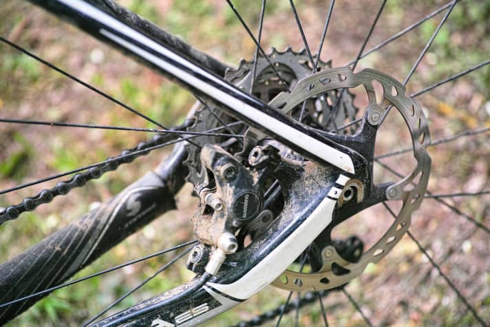   And gone: The pressure point of the XT brakes moved on the Transalp. After a brake service, the problem no longer occurred on the Stevens Sonora ES.