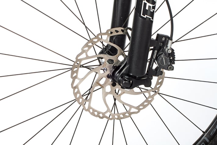   Canyon & Rose: Beide Versender rüsten die SLX/Deore-Bremsen vorne mit 200er-Bremsscheiben aus. Das ist für den Einsatzbereich kein Fehler.