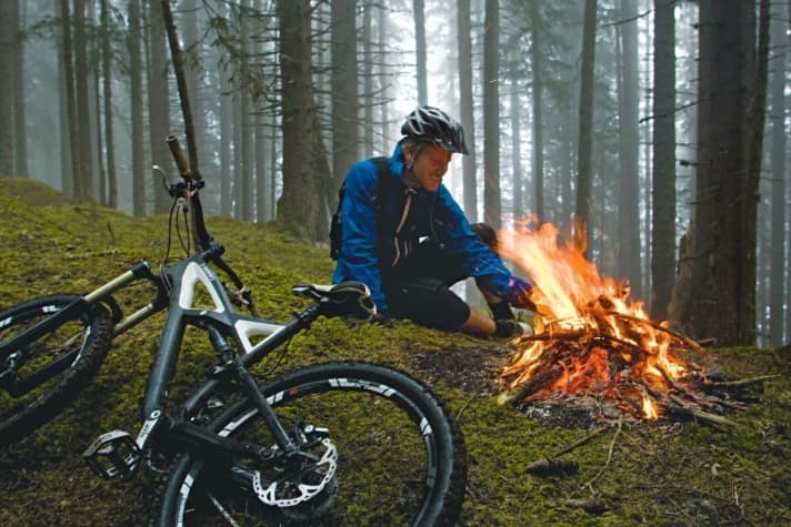   Micro-adventure on the doorstep: overnight stay on the local mountain and MTB down into the valley in the morning.
