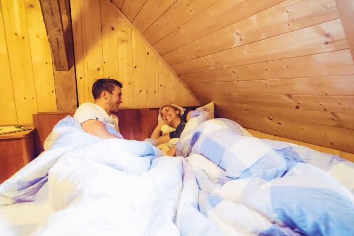   For a few years now, you can also spend the night in cosy beds under the roof on the Grangleralm.