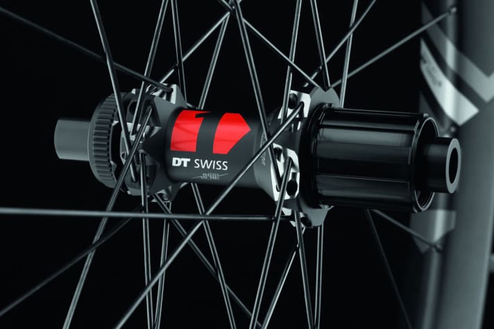   Werkzeugfrei: Arbeiten an Achse und Freilauf kann man bei allen Spline One-Naben ohne Werkzeug durchführen.