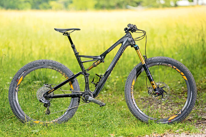   Specialised Stumpjumper FSR S-Works 6Fattie 2016