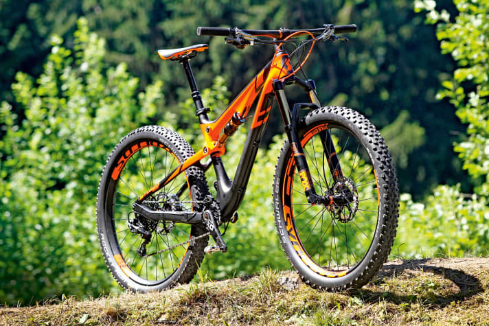   Scott Genius with Syncros wheels and Schwalbe Nobby Nic tyres