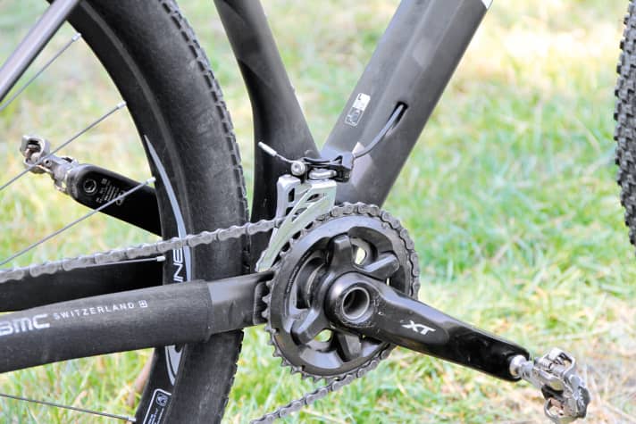   The Teamelite 01 is equipped with Shimano's new XT groupset. A good choice, the groupset works first-class and was Transalp-compatible with a double crankset.