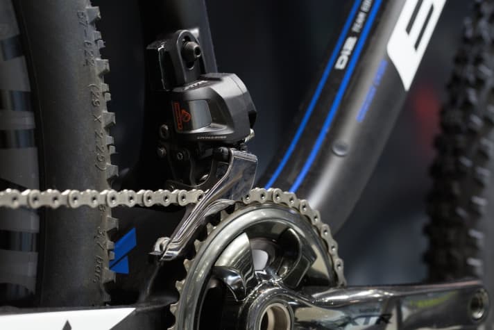   Schimanos XTR Di2 am Topmodell Wild Edge Team Di2