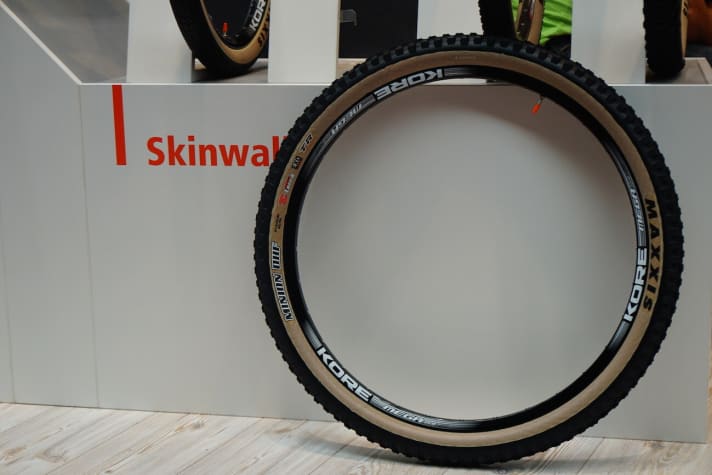   Hingucker: Die Maxxis-Modelle Ardent, Minion DHF, Ikon, DTH und Grifter gibt es jetzt auch in der Exo-Version mit der beliebten, beigen Skinnwall-Seitenwand.