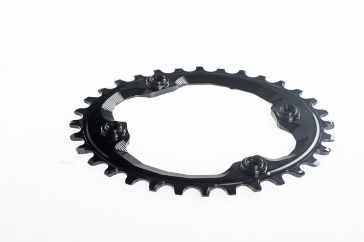   1x chainring Absolute Black Oval XTR M9000